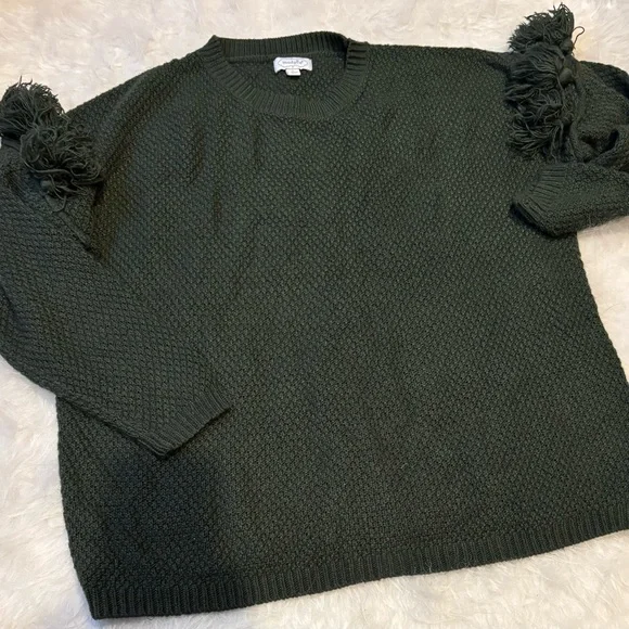 Mud Pie Dark Green Sweater with Sleeve Fringe - Picture 1 of 3